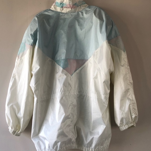 Vintage Windbreaker - Picture 3 of 4